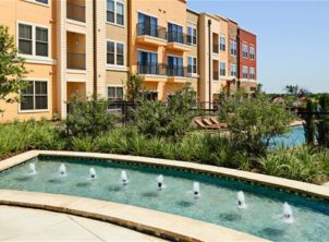 grapevine station pool